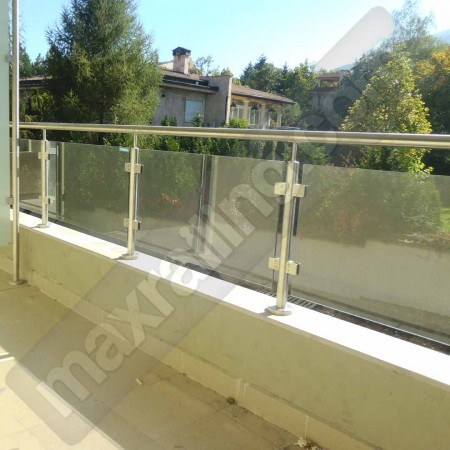 Парапет за тераса